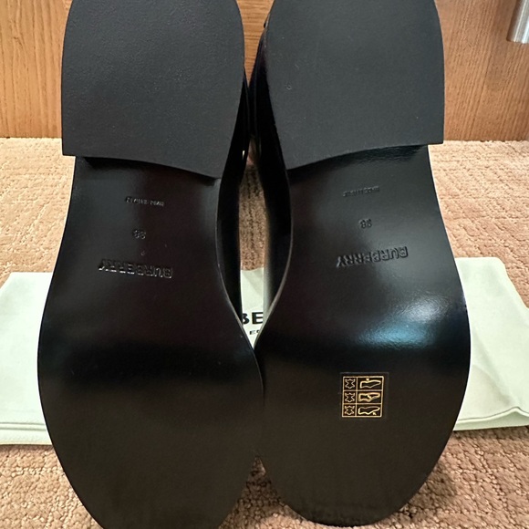 Burberry Emmett riding books, black, size EUR38, NWT - Picture 3 of 4